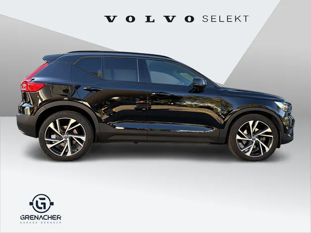 VOLVO XC40 2.0 D4 R-Design AWD