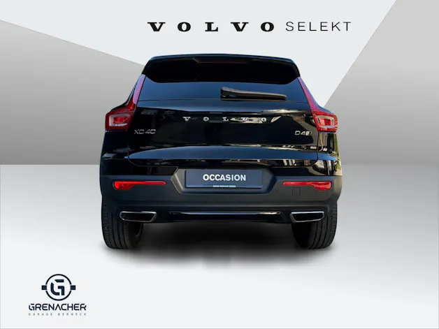 VOLVO XC40 2.0 D4 R-Design AWD