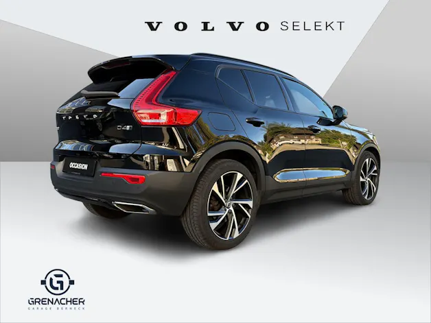 VOLVO XC40 2.0 D4 R-Design AWD