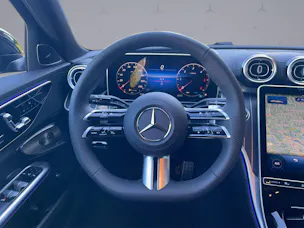 MERCEDES-BENZ C-Klasse W206 C 220 d AMG Line 4matic