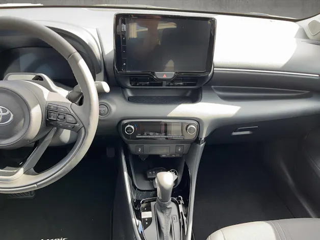 Toyota Yaris 1.5 VVT-i HSD Teamplayer