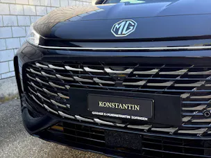 MG HS 1.5 PHEV Luxury