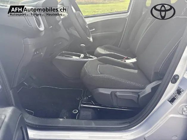 Toyota Aygo X 1.5 VVT-i HSD Trend