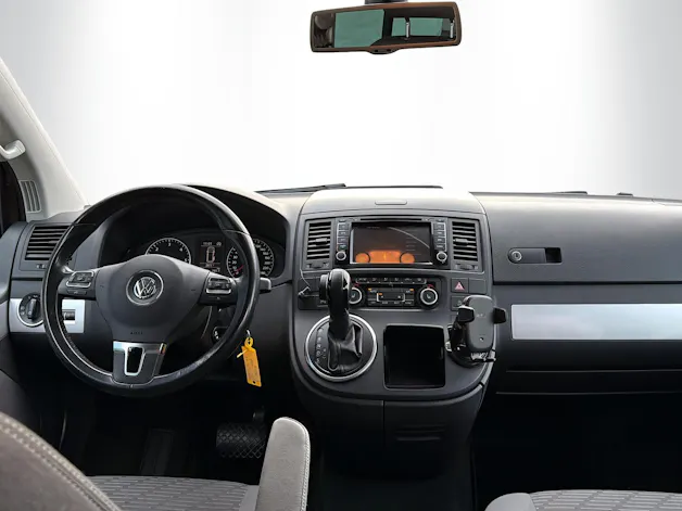 VW T5 Multivan 2.0 TDI 180 BMT Comf. DSG 4m