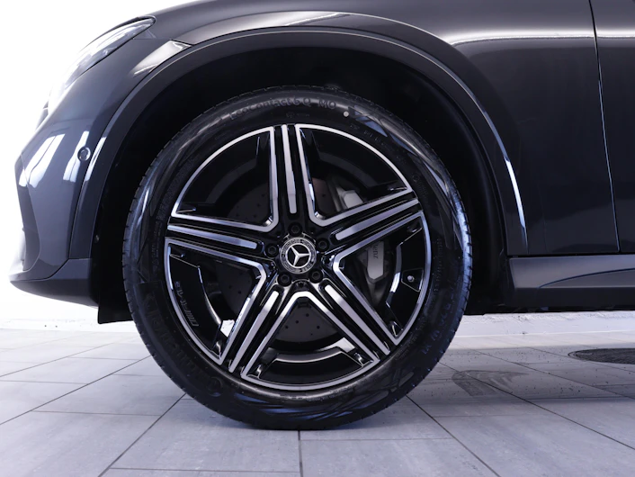 Fahrzeugbild MERCEDES-BENZ GLC 400