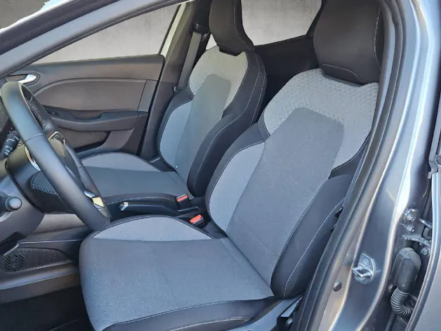 RENAULT Clio 1.0 TCe evolution Automat