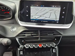 PEUGEOT 2008 1.2 PureTech 130 Allure