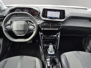 PEUGEOT 2008 1.2 PureTech 130 Allure
