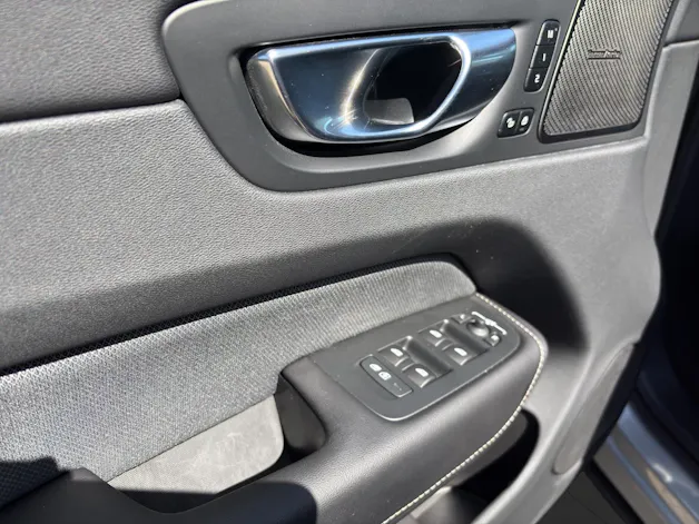 VOLVO XC60 2.0 T8 TE Polestar eAWD