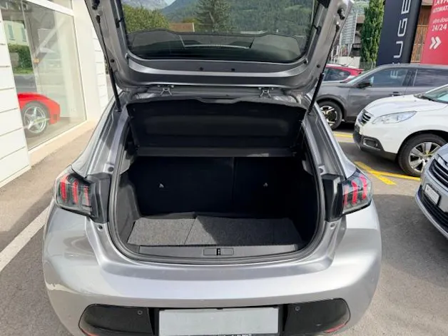 PEUGEOT 208 1.2 PureTech 100 GT