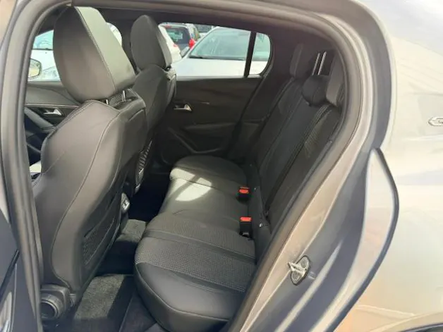 PEUGEOT 208 1.2 PureTech 100 GT