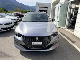 PEUGEOT 208 1.2 PureTech 100 GT