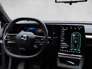 RENAULT Megane E-Tech iconic