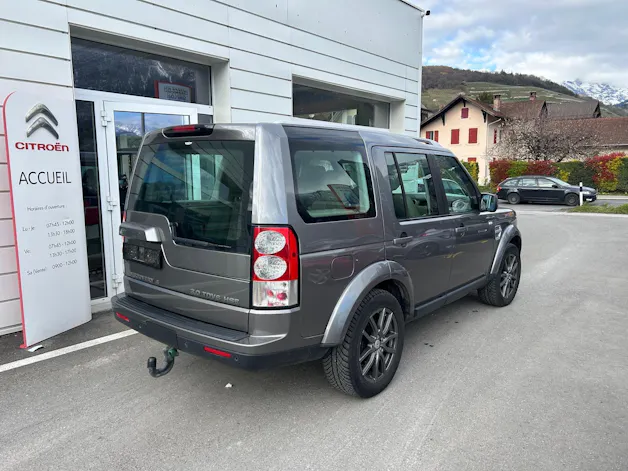 Land Rover Discovery 3.0 TDV6 210 HSE