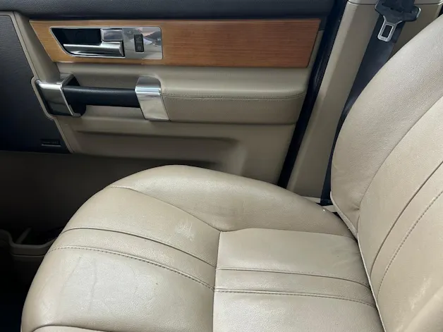 Land Rover Discovery 3.0 TDV6 210 HSE