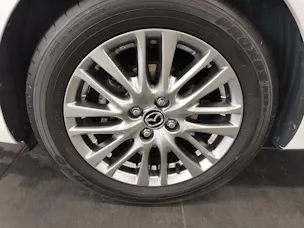 MAZDA 2 1.5 90 Exclusive-Line