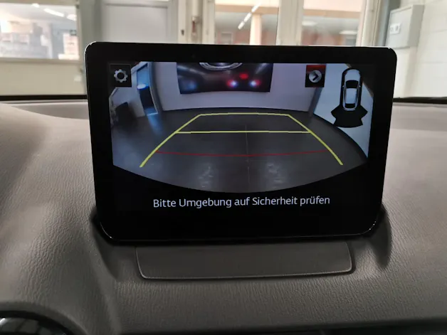 MAZDA 2 1.5 90 Exclusive-Line