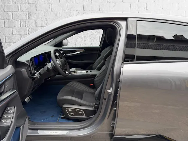 RENAULT Rafale 1.2 E-Tech Plug-in esprit Alpine