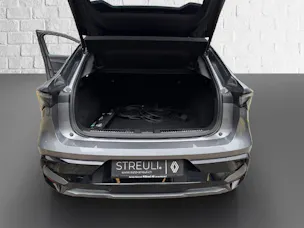 RENAULT Rafale 1.2 E-Tech Plug-in esprit Alpine