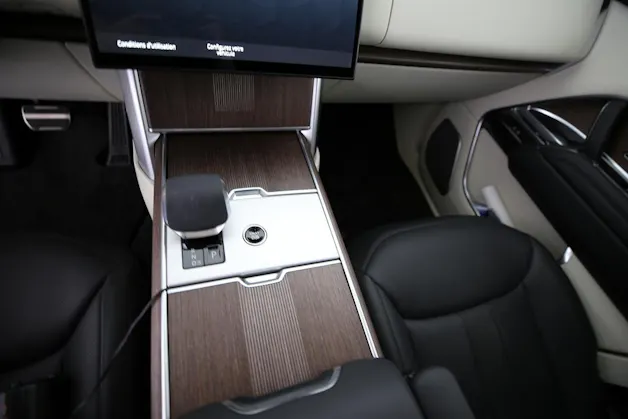 Land Rover Range Rover 3.0 I6 Autobiography LWB 7P.