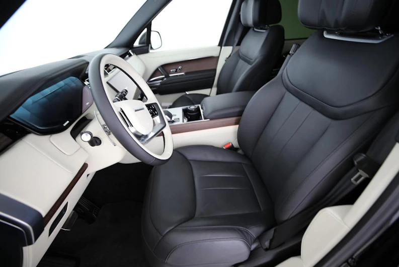 image du véhicule LAND ROVER RANGE ROVER