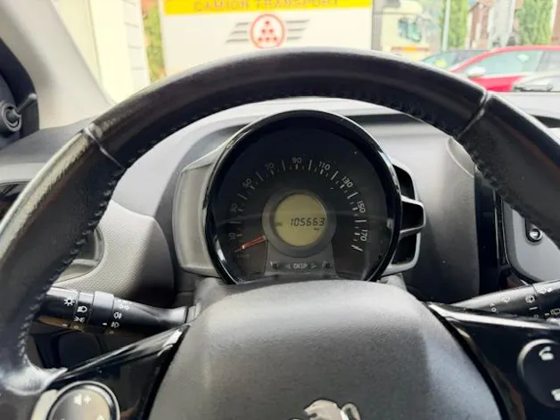 PEUGEOT 108 1.0 VTi Active Top S/S