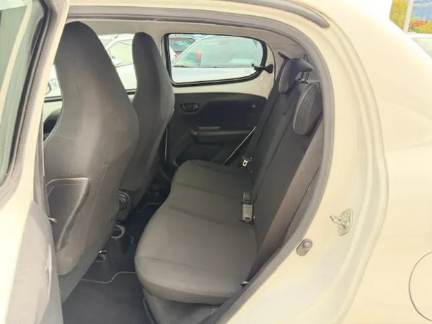 PEUGEOT 108 1.0 VTi Active Top S/S