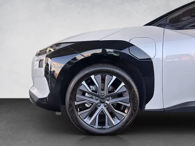 Subaru Solterra eV Luxury AWD