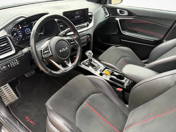 image du véhicule KIA CEED