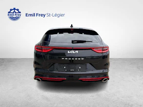 https://vehicle.imgix.net/4489774/edfc9fe8-f587-4722-8c7e-bc9beac92532.jpg