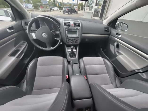 VW Golf V 2.0 FSI Comfortline 4motion