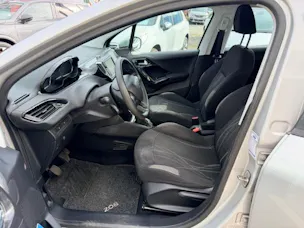 PEUGEOT 208 1.4 VTi Active