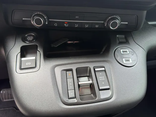 PEUGEOT Partner Kaw. 1000 Standard 1.5 BlueHDI 130 S/S