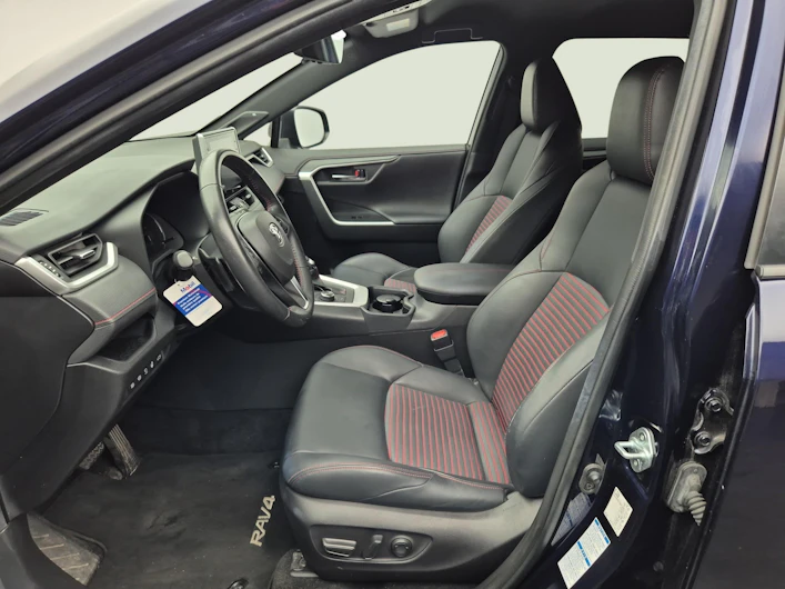 Fahrzeugbild TOYOTA RAV-4