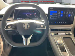 MG S6 EV 77 kWh Luxury 4WD