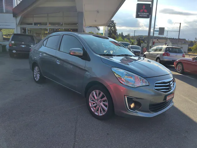 Mitsubishi Attrage 1.2 MIVEC Intense