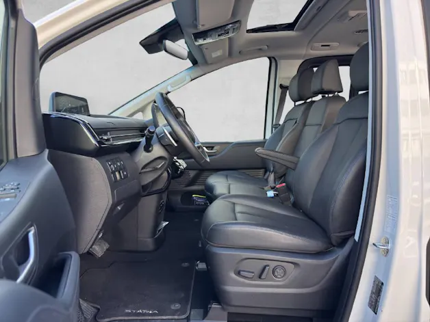 HYUNDAI Staria Wagon 1.6 GDi HEV Vertex