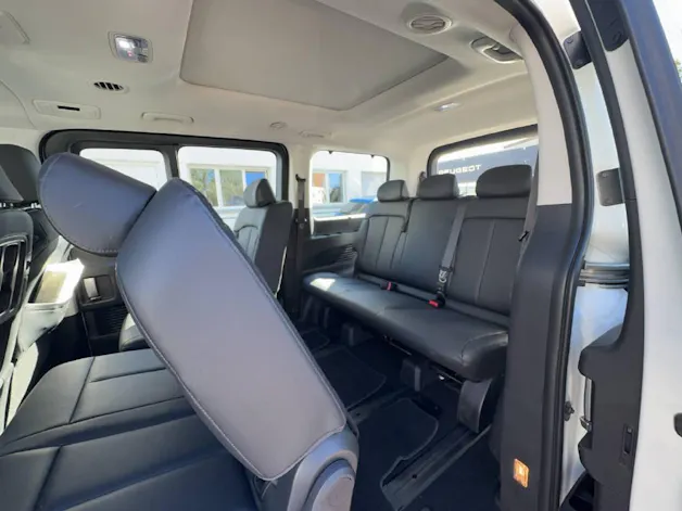 HYUNDAI Staria Wagon 1.6 GDi HEV Vertex