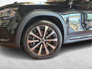 MERCEDES-BENZ GLB 220 d 4MATIC AMG Line