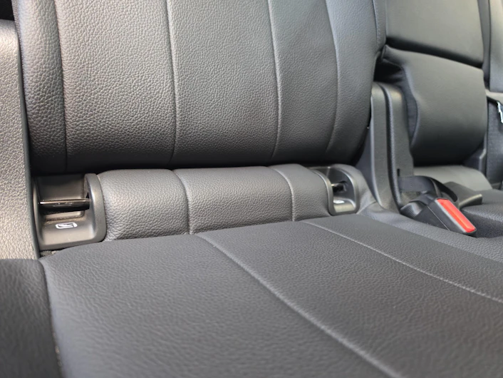 Fahrzeugbild MERCEDES-BENZ GLB 220