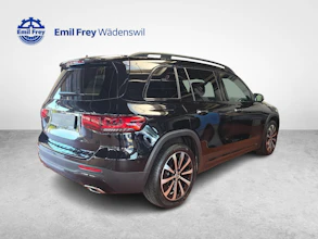 https://vehicle.imgix.net/4489878/7c5d5656-3755-4946-a703-ca88c41fb847.jpg