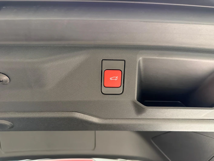image du véhicule PEUGEOT 5008