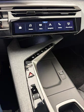 Fahrzeugbild PEUGEOT 5008 e-GT Exclusive AWD