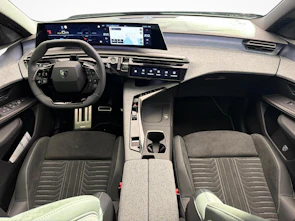 Fahrzeugbild PEUGEOT 5008 e-GT Exclusive AWD
