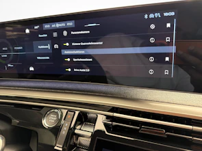 Fahrzeugbild PEUGEOT 5008 e-GT Exclusive AWD