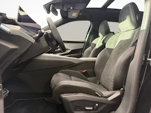 PEUGEOT 5008 e-GT Exclusive AWD