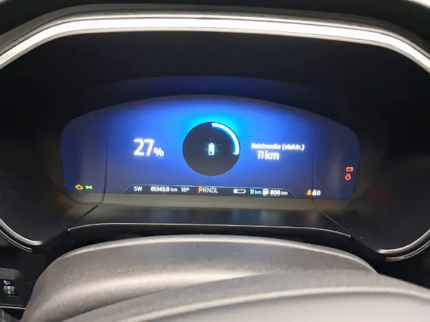 FORD Kuga 2.5 Hybrid Titanium