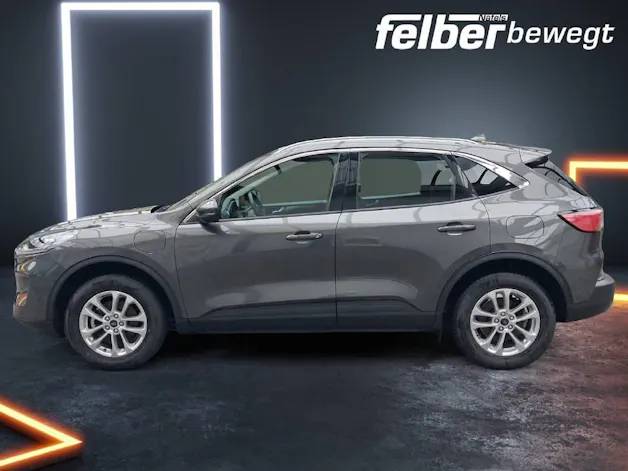 FORD Kuga 2.5 Hybrid Titanium