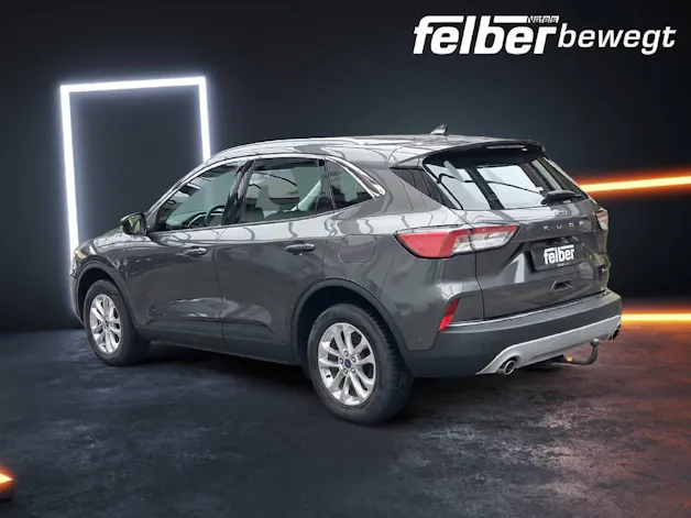 FORD Kuga 2.5 Hybrid Titanium