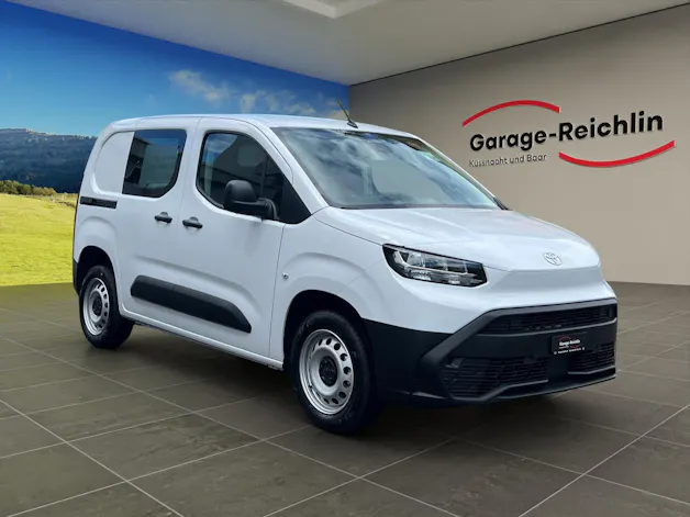 Toyota PROACE CITY Van L1 1.2 Active